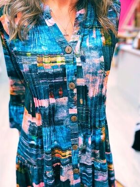 NWT Parsley & Sage Teal Abstract Print Tiered Dress with Pink and Orange Accents